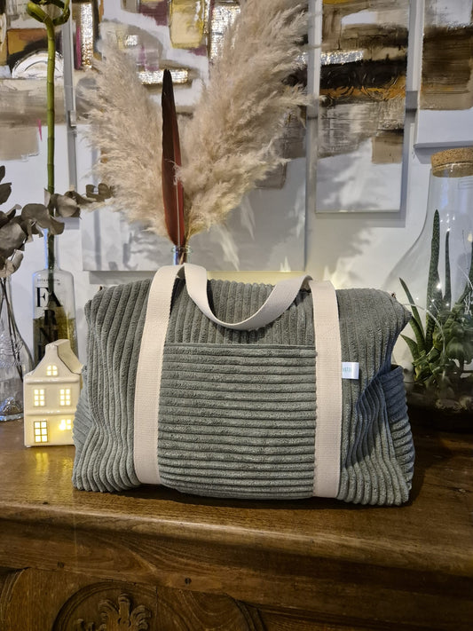 Sac à langer velours côtelé vert