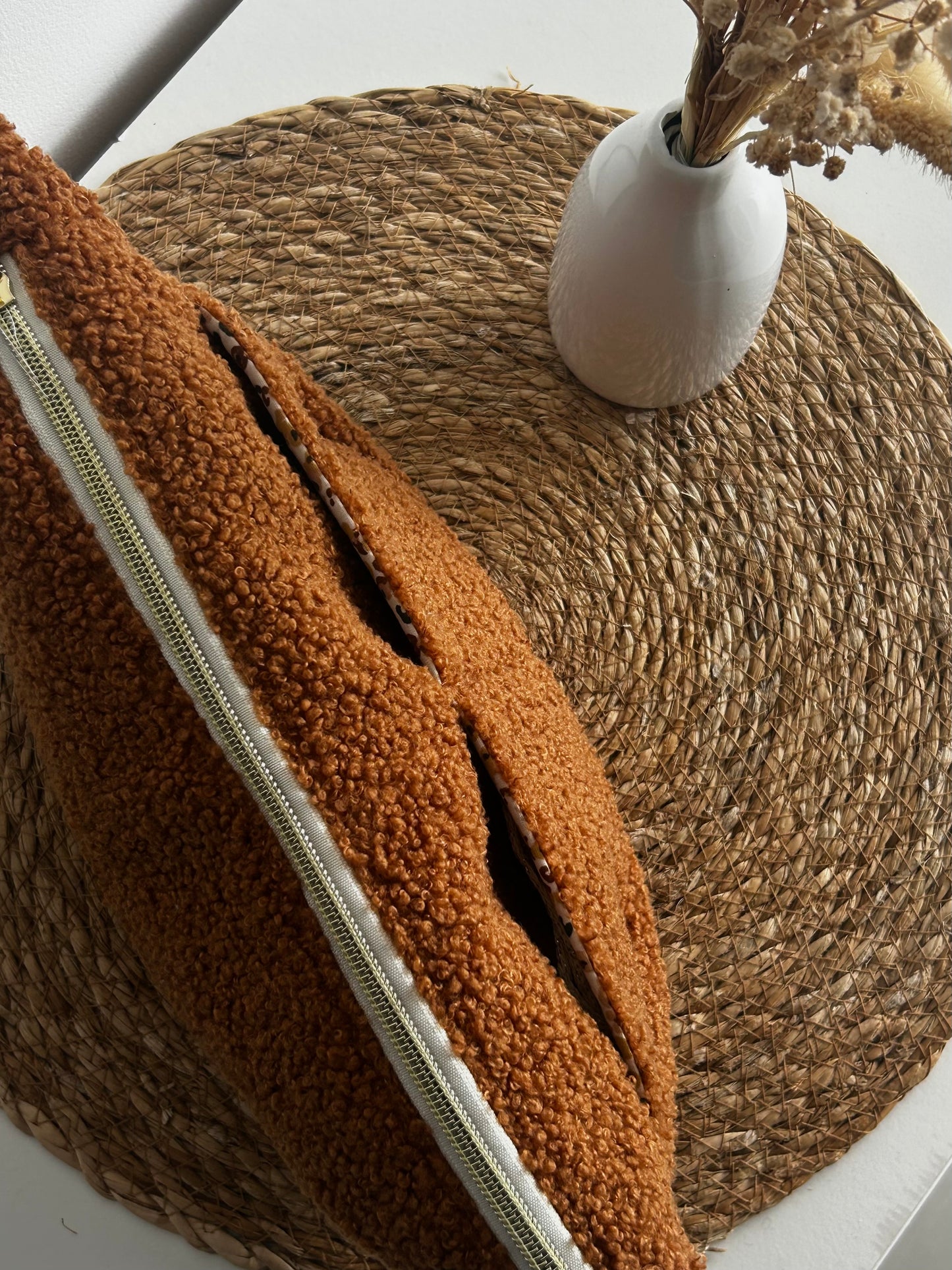 Banane à bouclettes marron