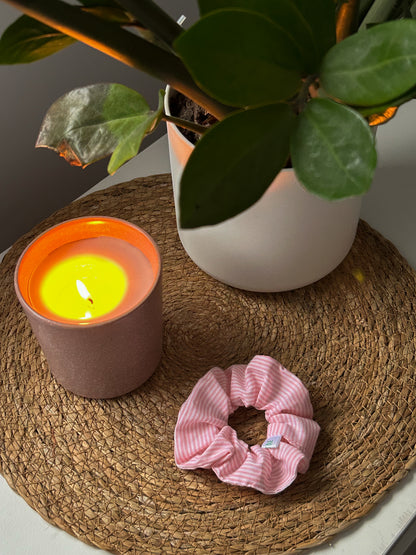 Scrunchie à rayures roses