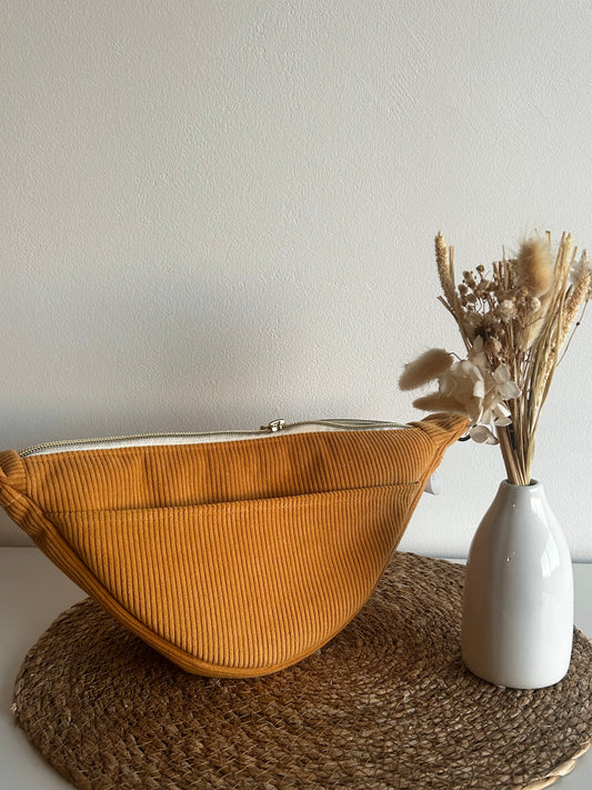 Banane côtelée jaune