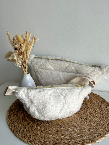 Banane enfant sherpa imprimés cœurs